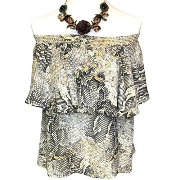 Show Me Your MuMu Snake Print Ruffled Blouse - Picture 1 of 6